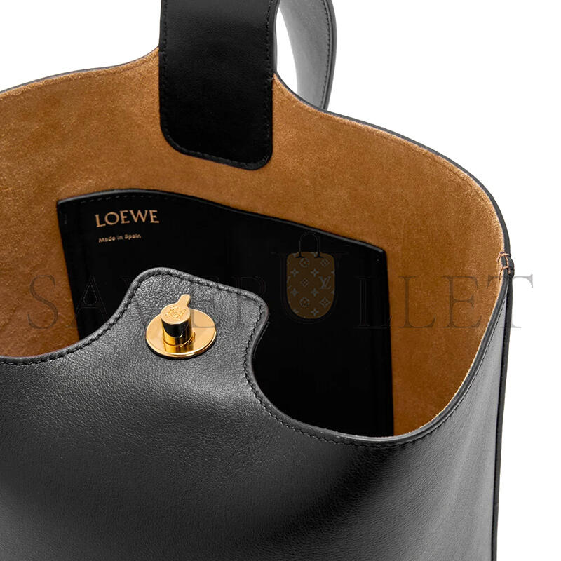 LOEWE MEDIUM PEBBLE BUCKET IN SMOOTH CALFSKIN AANBBBWX01 (28*24.5*23.5cm)